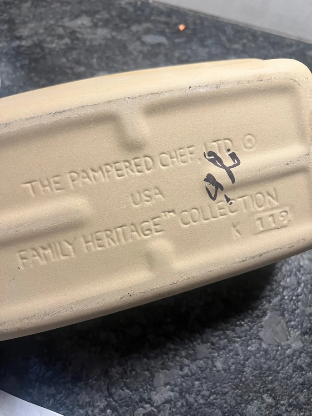 Vintage Pampered Chef loaf stoneware piece.   This looks new